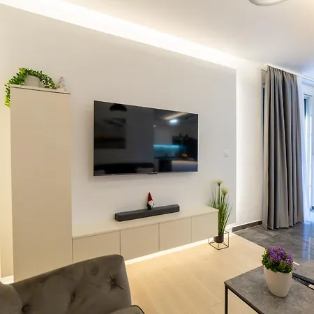 Apartment Luxury Riela *