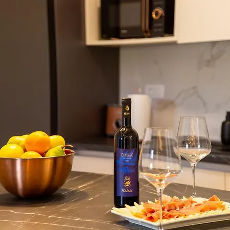 Apartment Luxury Riela Split