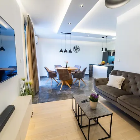 Luxury Riela Apartment *
