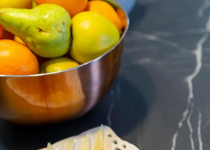 Luxury Riela سبليت